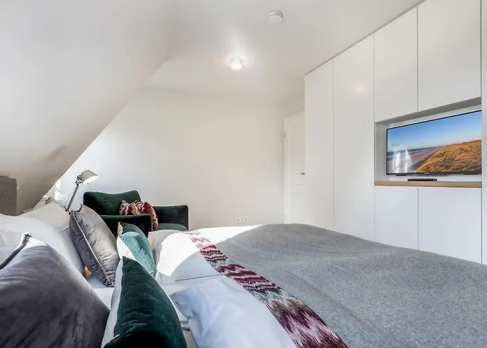 Semesterbostad Haus Nuudt *