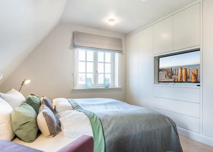 Semesterbostad Haus Nuudt *